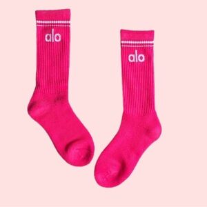ALO Yoga Woman Bright Pink Ribbed Crew Socks with White Logo
